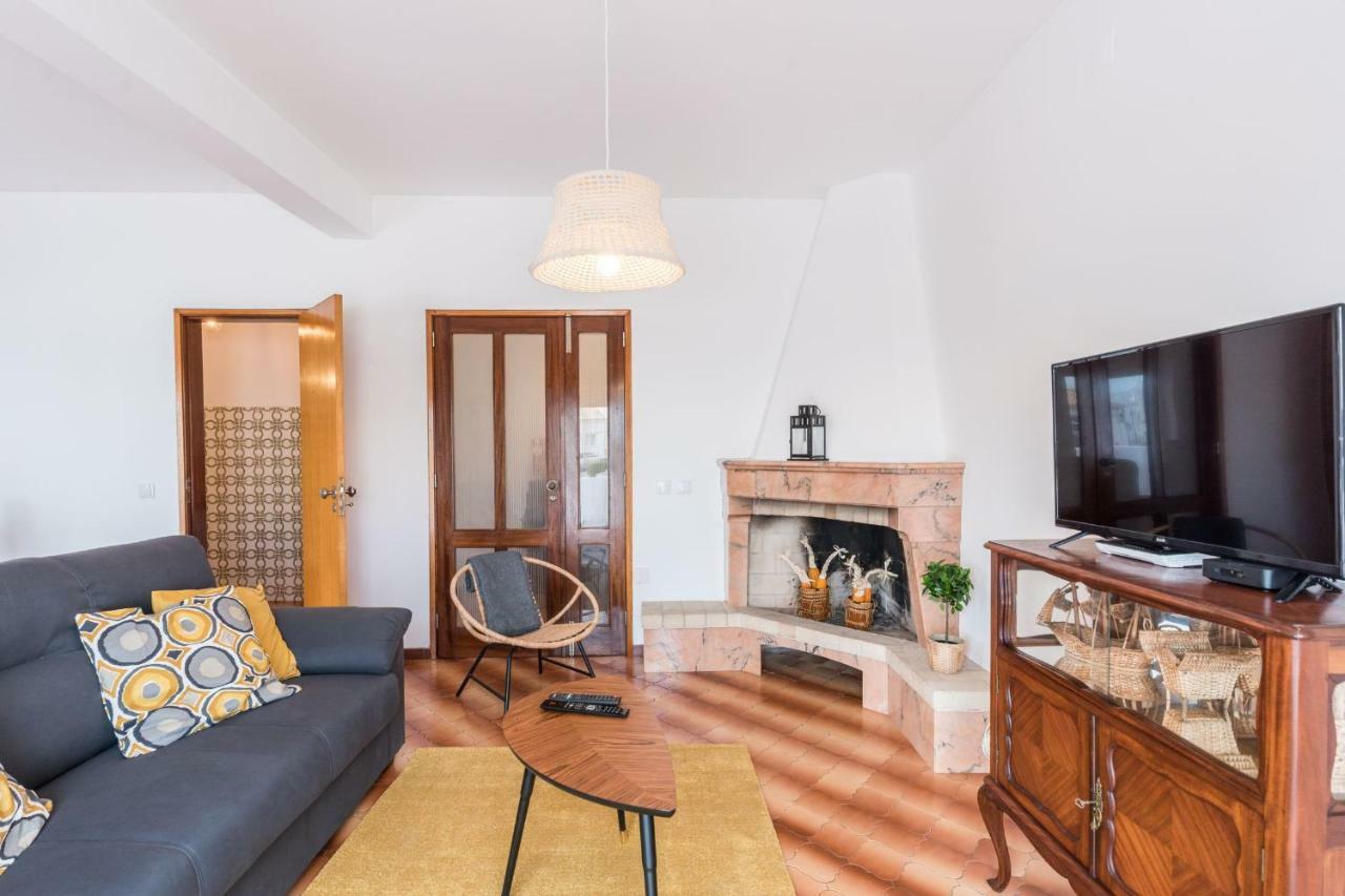 Lovelystay - 3 Bedroom Apartment In Vila Do Bispo Exterior foto